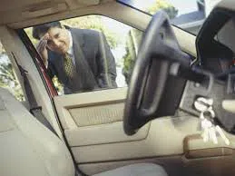 Cleveland Lock And Locksmith Cleveland, OH 216-606-9006 - keys-locked-in-car